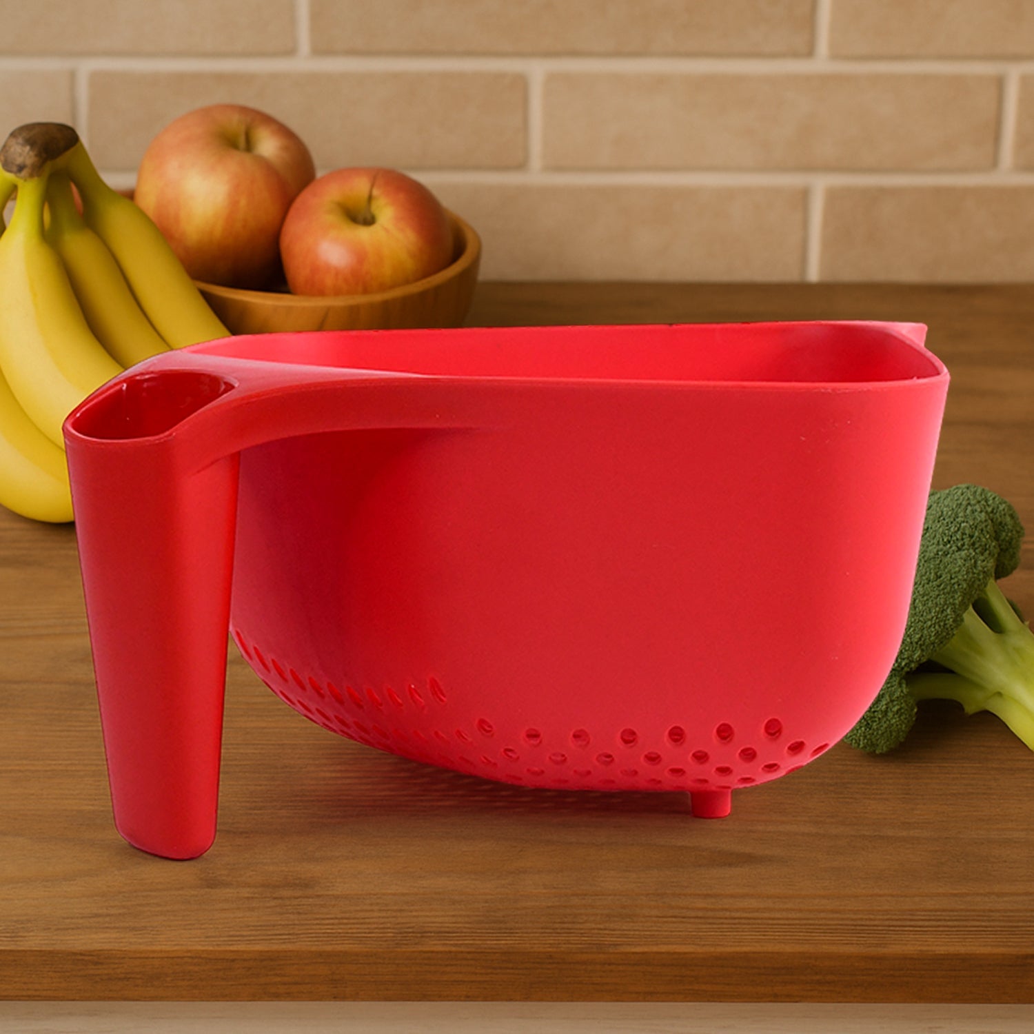 Apex Multi-Functional Plastic Strainer Bowl with Ergonomic Handle (1 Pc) Apex Multi-Functional Plastic Strainer Bowl with Ergonomic Handle (1 Pc)